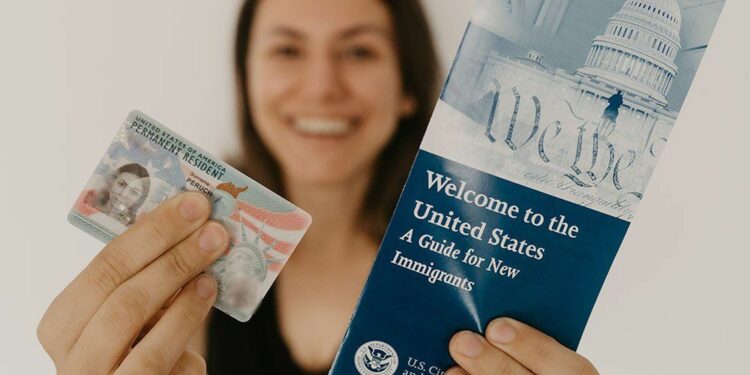 ¡Tome nota! Estos son los requisitos para obtener la Green Card en Estados Unidos en 2026