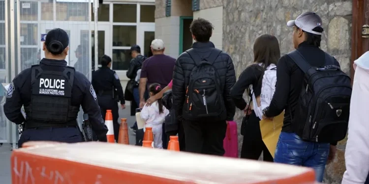 Un Tribunal dictamina que la prohibición de asilo de Trump en la frontera es ilegal