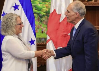Presidente Nasry Asfura sostiene importante reunión con embajadora de Canadá