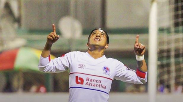 ¡Con la mirada en la cima! Olimpia vence 2-1 a Marathón y comparte el liderato con Motagua
