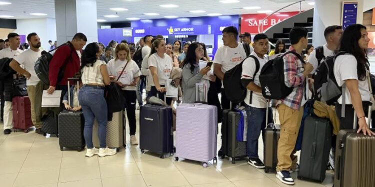 Alrededor de 90 mil hondureños serán beneficiados con estatus migratorio en España