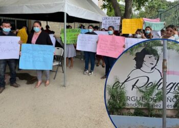 ¡En plantón pacífico! Egresados de casa hogar de Choloma llegan a los juzgados en apoyo a los detenidos