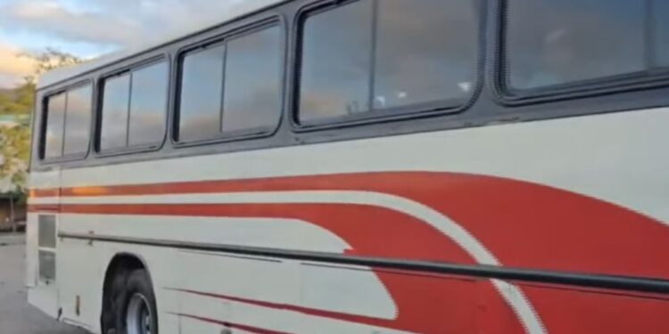 ¡Otro toque a la bolsa! Entran en vigor nuevo trancazo en tarifas del transporte en distintas partes del país