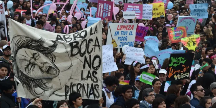 Diversas organizaciones rechazan un proyecto de ley que elimina el delito de feminicidio en Perú
