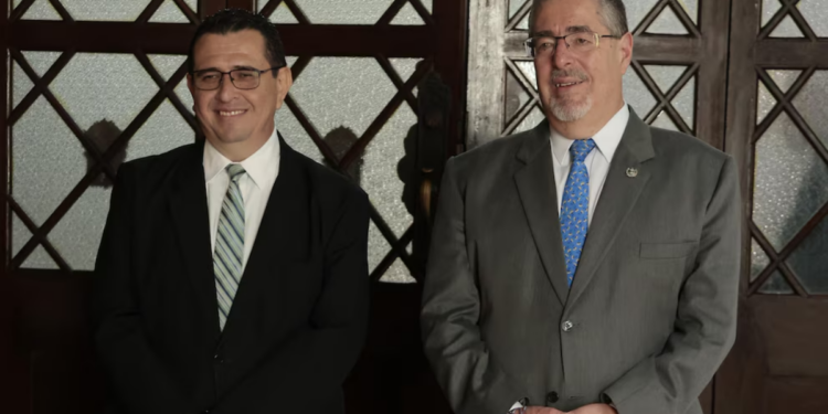 El fin de la era de Consuelo Porras: Arévalo designa a Gabriel García Luna como nuevo fiscal general de Guatemala