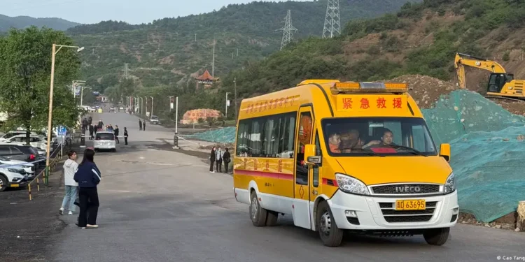 Explosión en mina de carbón china deja 90 muertos, informan medios estatales. El desastre minero más mortífero en una década