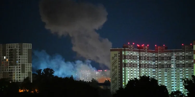 Intenso bombardeo ruso sobre Kiev deja al menos 16 muertos y lastra esperanzas de paz