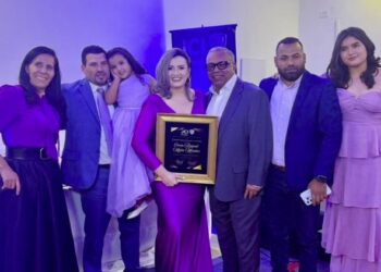 ¡Más que merecido! Cesia Mejía es galardonada por su profesionalismo y periodismo ético y valiente