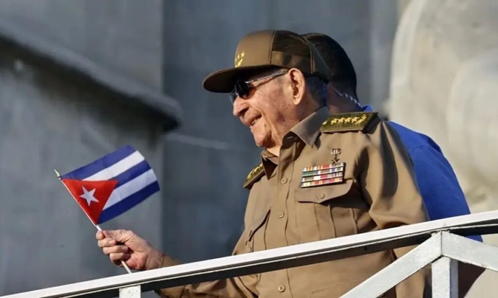 EE. UU. prepara acusación contra Raúl Castro