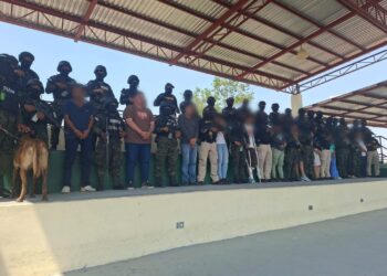 En prisión seguirán 12 presuntos pandilleros capturados en redada en la capital