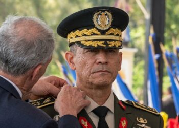 Jefe del Estado Mayor Héctor Valerio ascendido a General de División