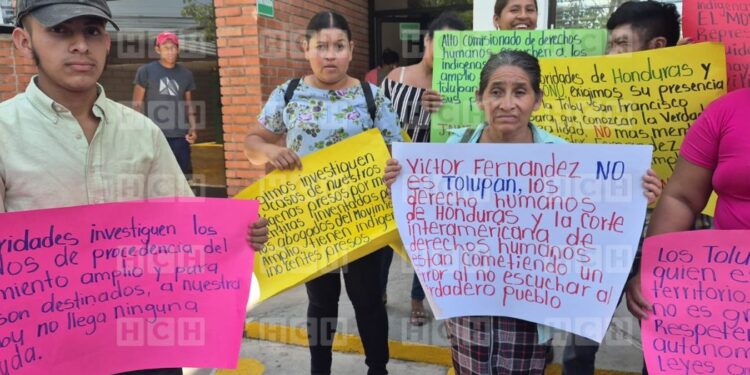 Tolupanes niegan haber “secuestrado” a Víctor Fernández y Ligia Ramos: “Solo los interrogamos”