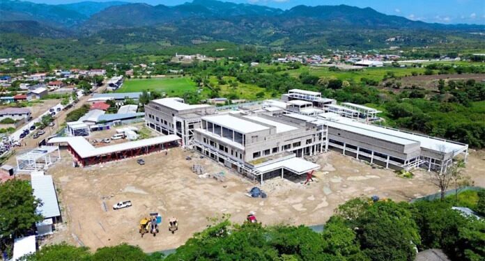 Orden judicial suspende construcción de hospitales en Ocotepeque, Santa Bárbara y Salamá