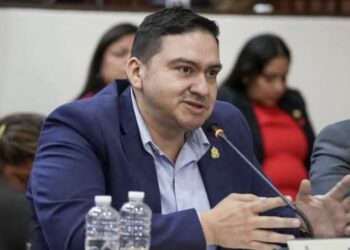 “Quieren dejarnos fuera”: Ronald Panchamé hace fuerte denuncia y se declara en insurrección