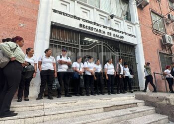¡Sin aseo hoy la Sesal! Personal exige dos meses de salario atrasado