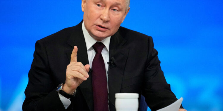 Putin envía mensaje a los adversarios de Rusia