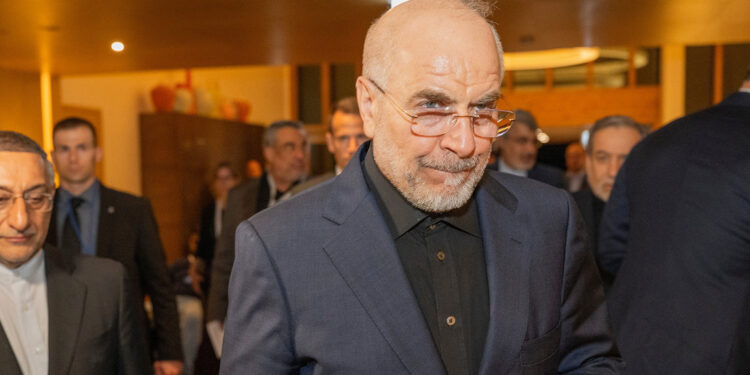 Jefe negociador de Irán ve “desesperación” en las amenazas de Trump
