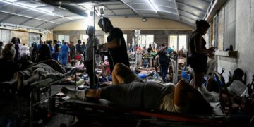 El gobierno de Venezuela elevó la cifra de víctimas de los terremotos a 164 muertos y 971 heridos