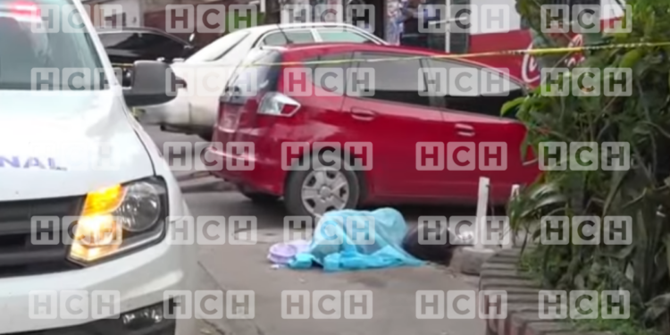 ¡Terrible la violencia! Hombre es asesinado cuando iba de comprar en la colonia El Sitio de la capital