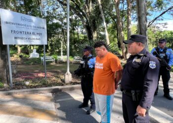 Honduras expulsa a marero salvadoreño con orden de captura en su país