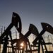 El petróleo de Texas sube un 2.2 %, hasta 70.75 dólares, atento a la tregua de EEUU e Irán
