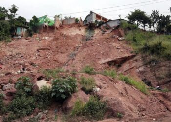 Más de 200 colonias de la capital de Honduras bajo vigilancia por riesgo de deslizamientos