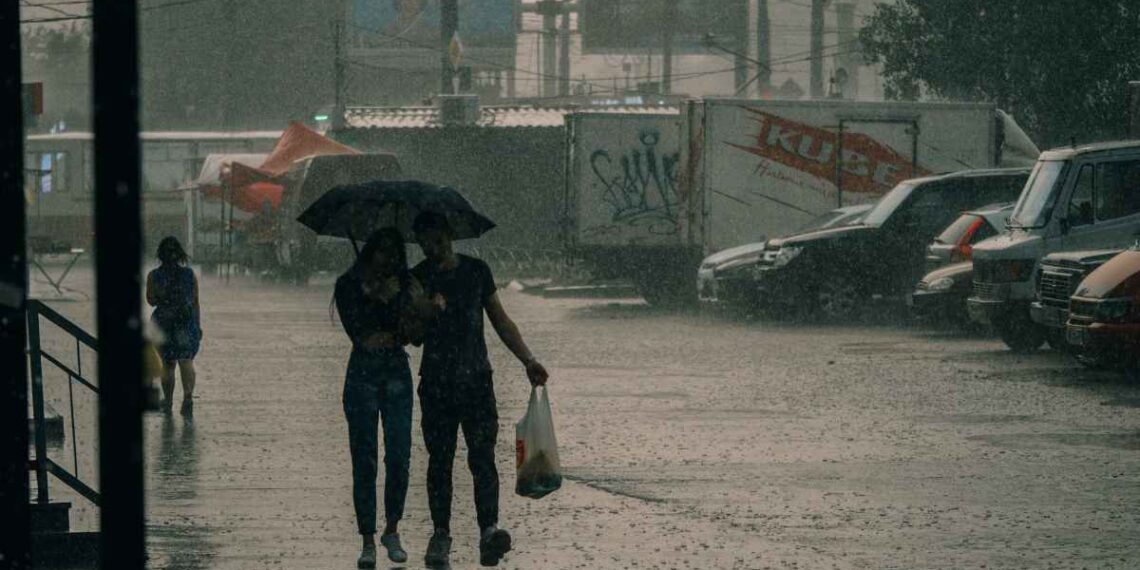 Lluvias y tormentas aisladas afectarán hoy varias regiones de Honduras