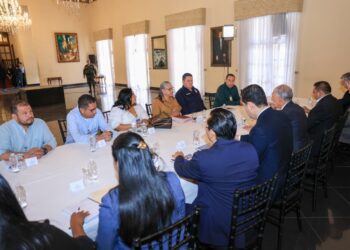 Magisterio en reunión con el presidente Asfura: “Venimos a ratificar nuestra propuesta”