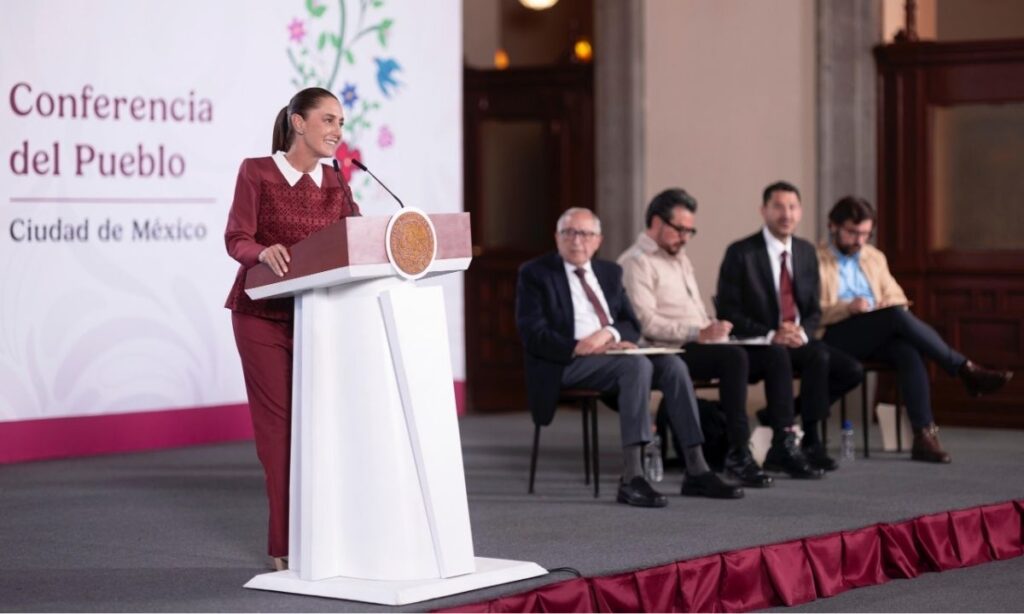 Sheinbaum pide al embajador de EE. UU. respetar a México