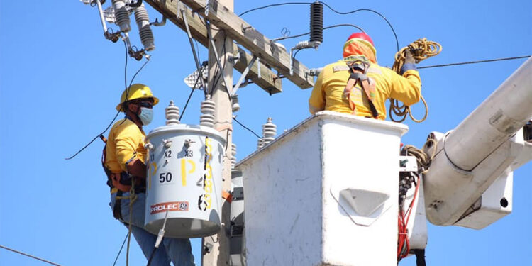 ¿Fin a la crisis eléctrica? Impulsan plan para reestructurar la ENEE desde sus bases