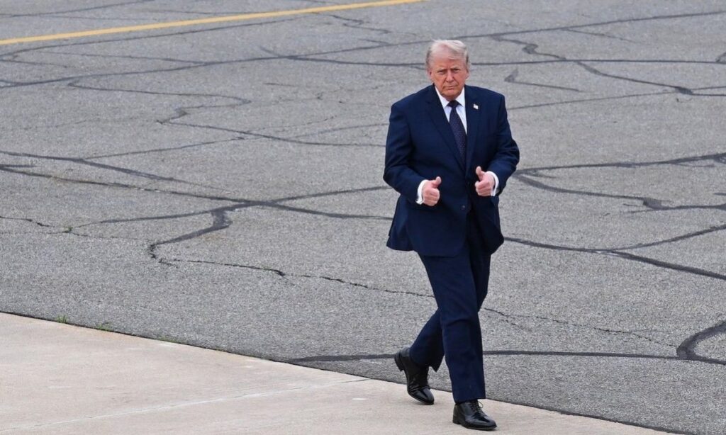 Trump afirma que Irán acepta no desarrollar armas nucleares