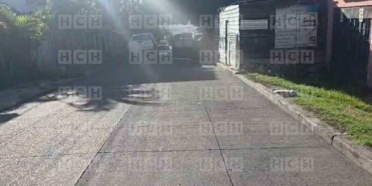 Violentamente perece una persona en una calle del capitalino barrio Perpetuo Socorro