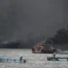 Ascienden a 35 las embarcaciones afectadas por un incendio en el puerto ecuatoriano de Manta
