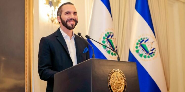 La aprobación de Bukele se sitúa en 85,5 % tras siete años en el Gobierno de El Salvador
