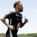 Neymar se entrena sobre el césped por primera vez en Estados Unidos