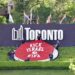 Activistas de Toronto exigen la expulsión de Israel de la FIFA durante una protesta