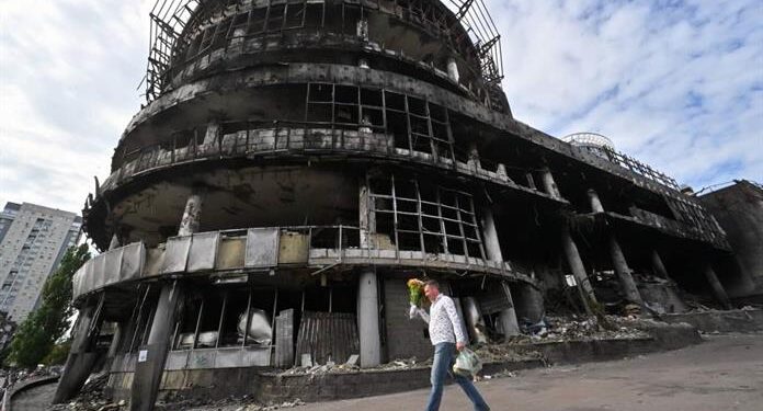 Bombardeos rusos en Ucrania dejan tres muertos, entre ellos una niña de 8 años