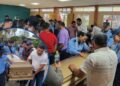 ¡Danlí llora a sus héroes! Familiares y compañeros velan a seis de los siete policías fallecidos en la CA-5