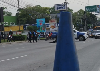 ¡Más violencia! Acribillan a motociclista en SPS y dejan herido a su acompañante; una pistola de balines quedó en la escena