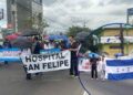 ¡Se acabó la espera! Médicos salen a las calles con diversas exigencias al gobierno