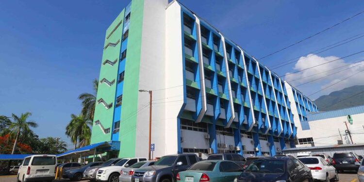 ¡Se hizo el muerto! Abogado sobrevive a atentado armado en San Pedro Sula