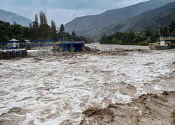El temporal que azota a Chile deja tres muertos y se intensificará en las próximas horas