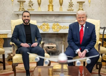 Trump consagra a Bukele como modelo para el continente americano