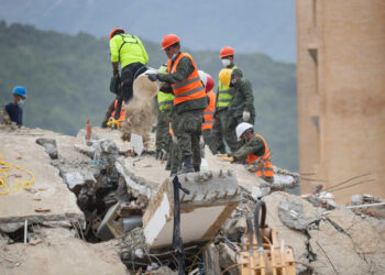 Venezuela convoca a la realización de pruebas de ADN para identificar a los fallecidos en los terremotos