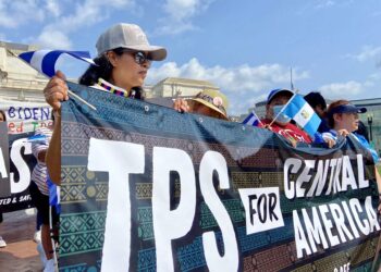 Corte Suprema decide el futuro del TPS: Miles de inmigrantes enfrentan incertidumbre legal en EE. UU.