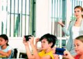 ¡Adiós al celular en las aulas! Diputado impulsa proyecto para regular su uso en los centros educativos
