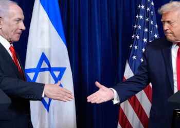 Netanyahu llegó a Washington para reunirse con Trump en medio de la negociación de Estados Unidos con Irán