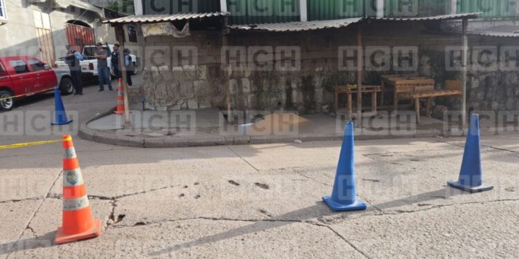 Asesisnan hombre en colonia Estados Unidos