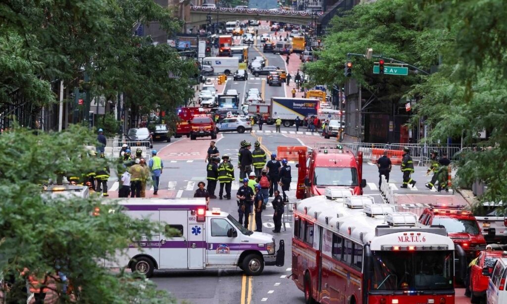 Nueva York trabaja para estabilizar rascacielos en Midtown