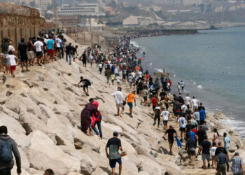 Crisis migratoria en Ceuta